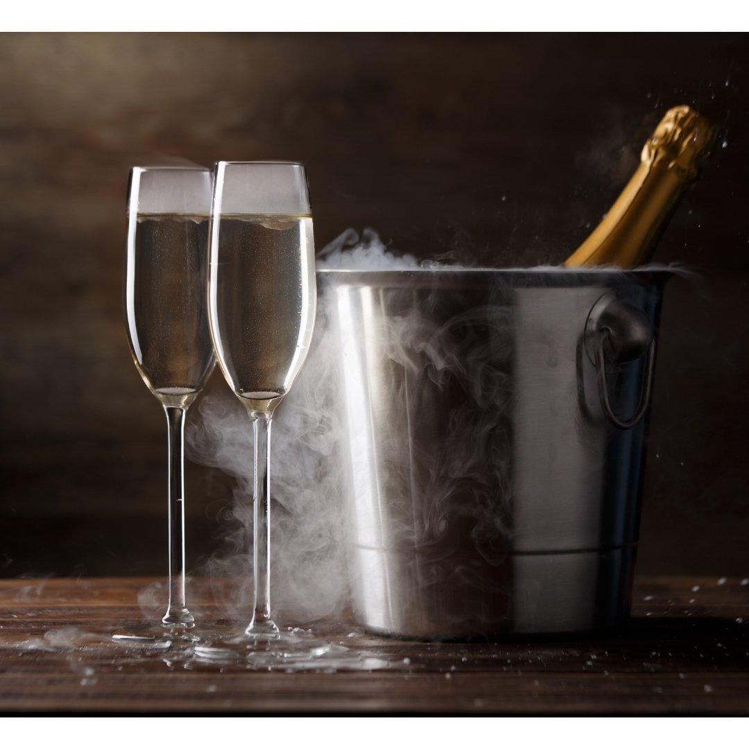 Discover the Magic of Organic & Vegan Sparkling Wine: From Bubbles to Champagne - Absolute Organic Wine