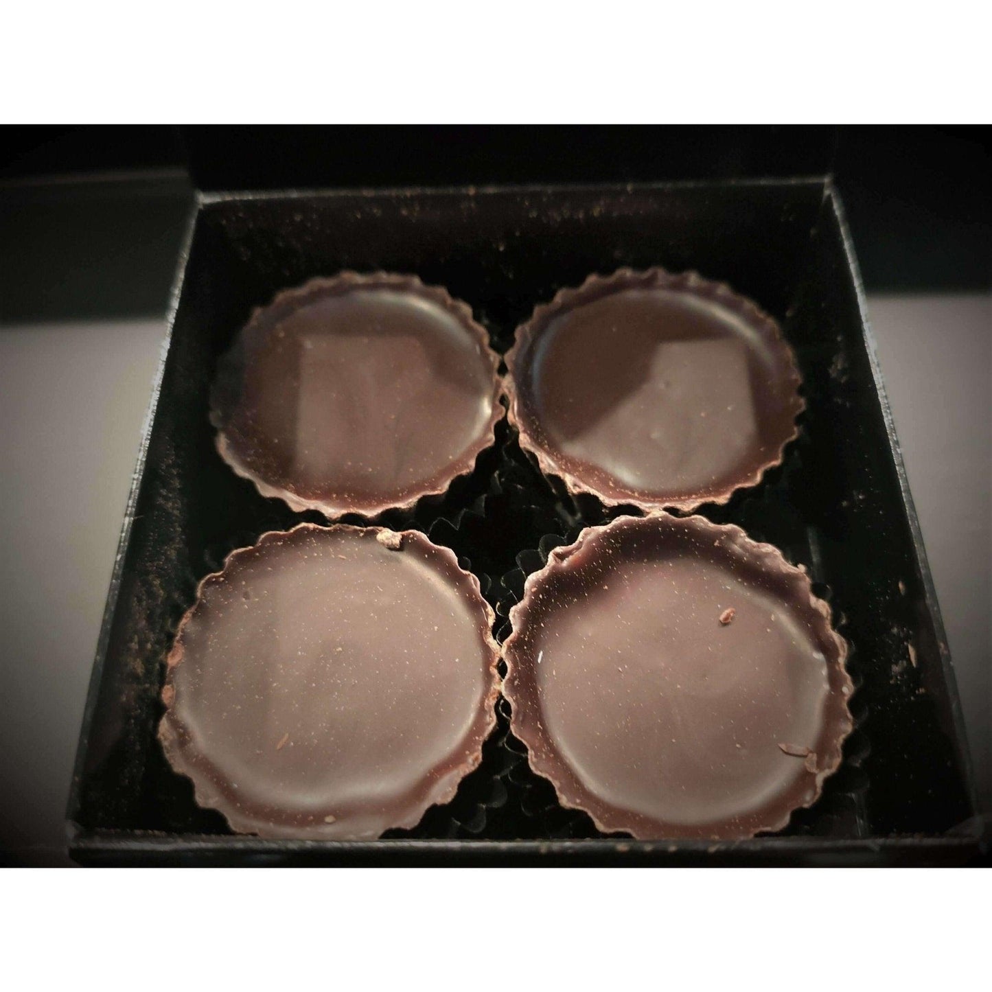 Nearynógs, Irish Sea Salt Chocolate Caramel Cups- Vegan - www.absoluteorganicwine.com